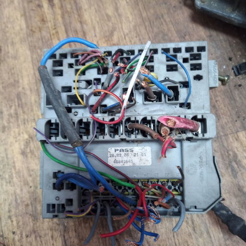 Fuse box for Fiat Panda used, 46841645