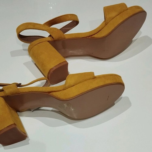 Yellow suede sandals size 40 new