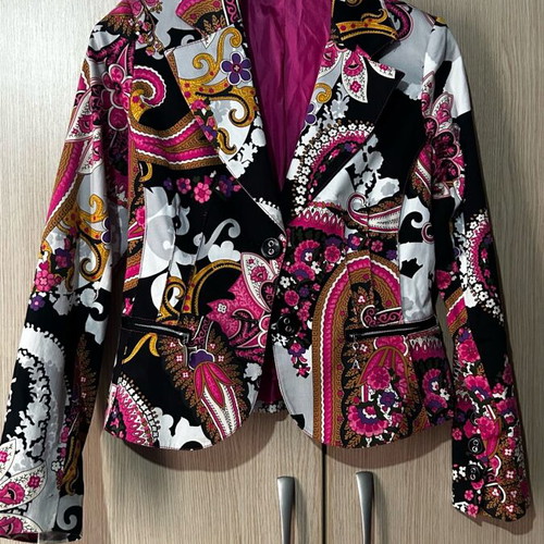 Luce blazer size XL like new, pink multicolor floral pattern