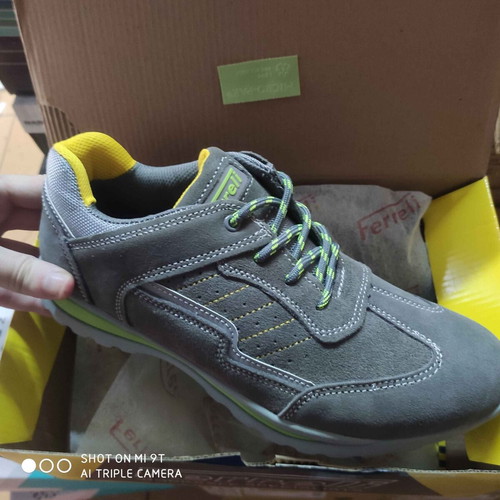 Ferreli Capri S0 Work Shoe Athletic Style New Gray and Green
