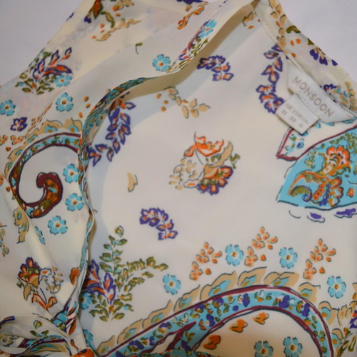 Sleeveless Top – Boho Paisley Print with Front Tie