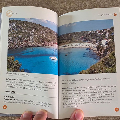 Menorca Travel Guide Book like new, Greek language