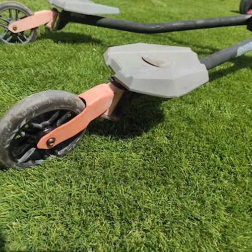 Smartrike Ski Scooter Z7 used with dynamic tilt technology