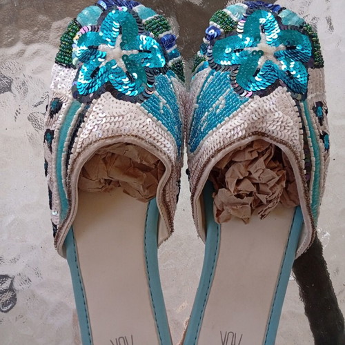 Pasoumakia embroidered size 40 new, multicolor