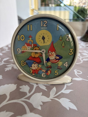 Vintage table clock analog used, not working, made in Great Britain