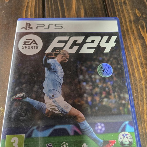 FC24 PS5 game in very good condition