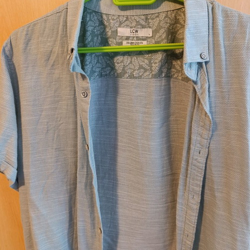 Men's short sleeve shirt size L like new, green