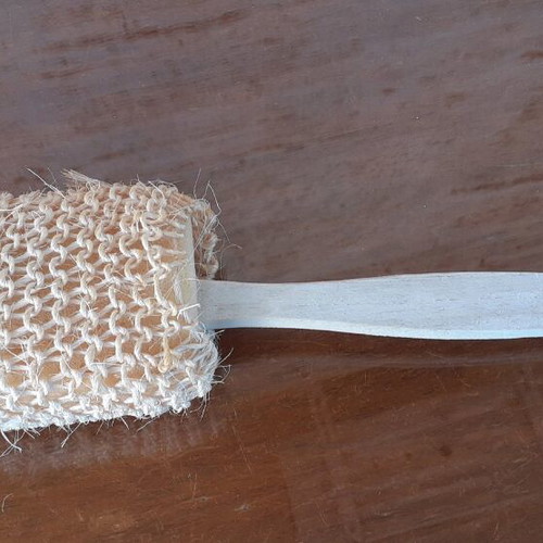 Bath sponge used with handle