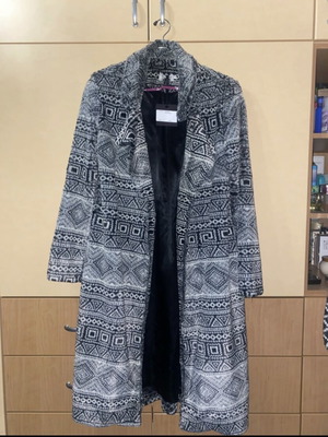 Toi&Moi fur coat new, size S