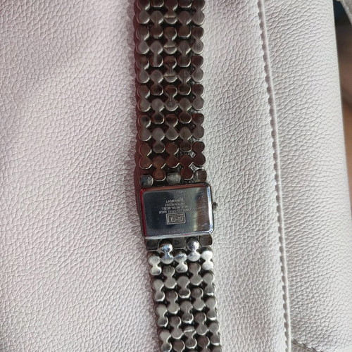 Q&Q Handheld Watch Silver Color