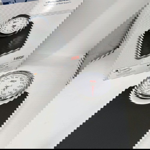 Механичен кантар ADE до 150кг нов