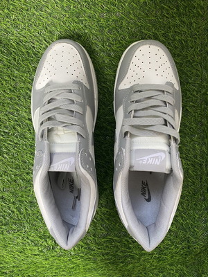 Nike Dunks sneakers new, size 41, grey