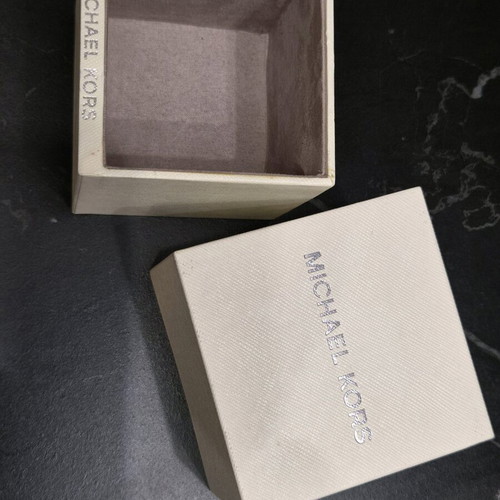 Michael Kors box like new