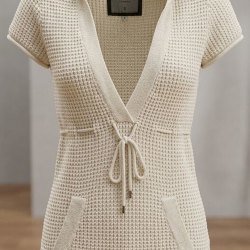 Knitted beige short-sleeve top with hood Jennyfer size S like new