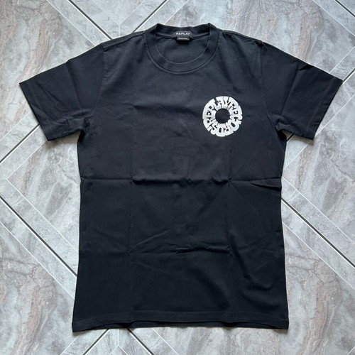 Replay short-sleeve t-shirt like new, size M, black
