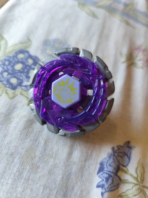 Beyblade Dark Capricorn like new
