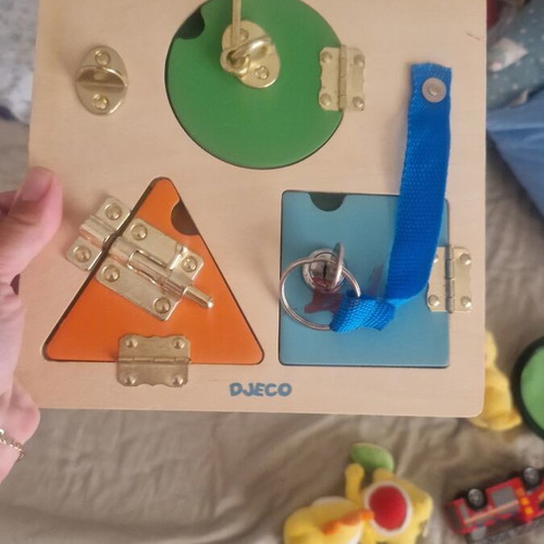 Djeco wooden fine motor skills and concentration toy