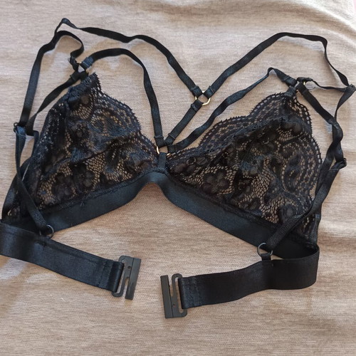 Lace bra, black