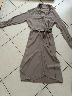 Yaya Women dress like new, beige, size M