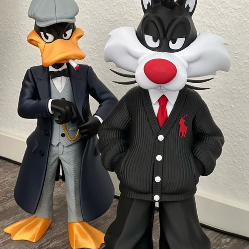 Sylvester Old Money Premium 3D Printed Collectible Statue Street Luxury Edition