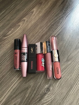 Σετ κραγιόν μεταχειρισμένα με YSL, Fenty, Kiko, Maybelline, Wet’n’wild, L’Oréal