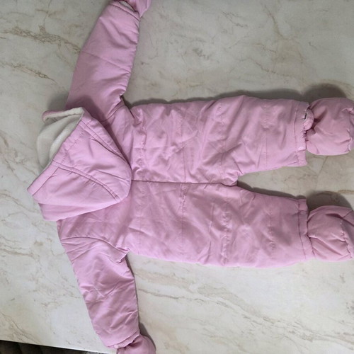 Baby snowsuit used in very good condition