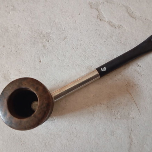 Vintage smoking pipe used, in good condition