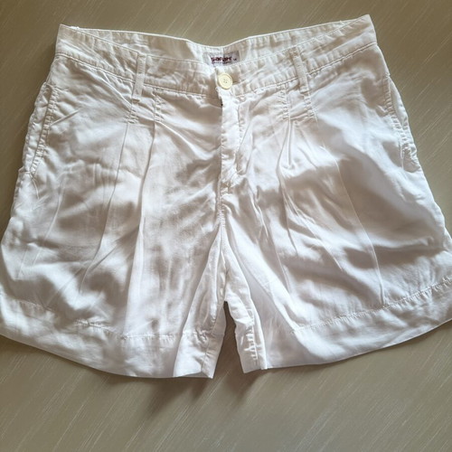 Sarah Lawrence white cotton shorts XL, pleated summer style, like new