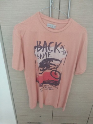 T-shirt pack of 5 XL teen boys like new