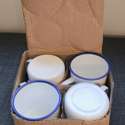 Vintage enamel coffee set with original box, pot and 4 mugs