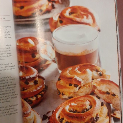 Argyro Bread And Doughs Cookbook like new