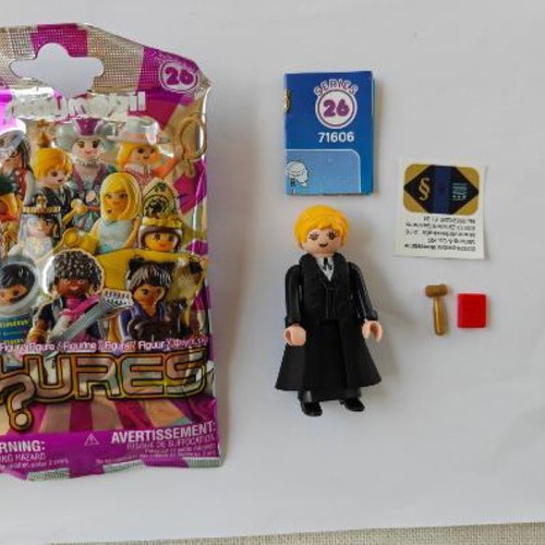 Playmobil 71606 Series Girl Woman Judge new