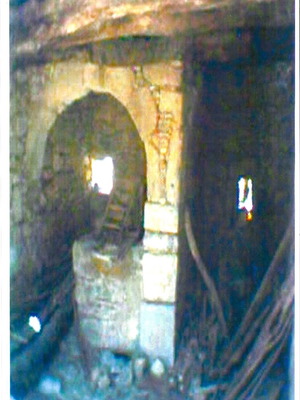 Οικόπεδο γωνιακό οικοδομήσιμο 1.067 τ.μ. στο Μεγάλο Χωριό Τήλου