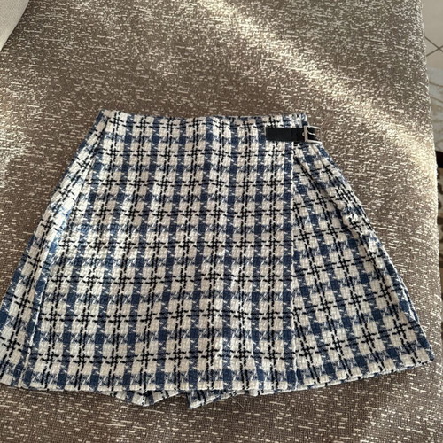 Skirt with shorts like new, multicolor, size XS