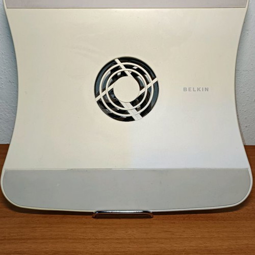 Belkin Cooling Pad laptop stand with fan used