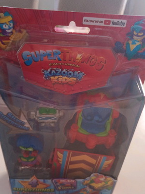Kazoom Kids Super Things figures new, 2 boxes