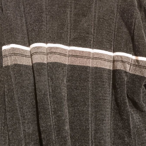 Thick sweater new, size XL