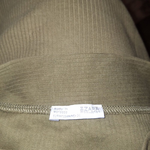 Zara khaki crop rib top t-shirt size medium wool collection