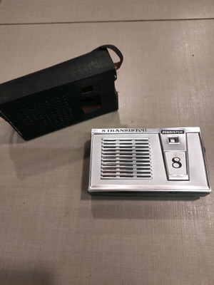Remington transistor used with leather case