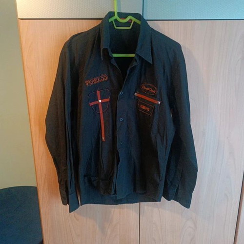 Endeson Fashion men's shirt like new, size M, black orange