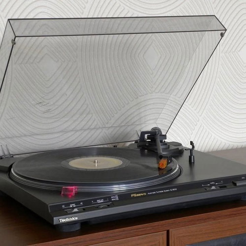 Technics SL-BD22 turntable