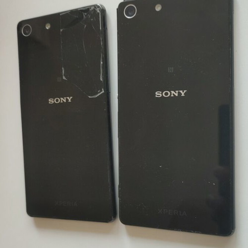 Sony Xperia phones used, for parts, 2 pieces