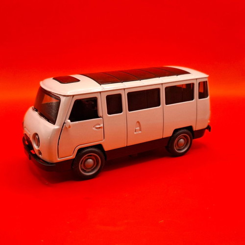 Van UAZ-452 type new with pull back mechanism