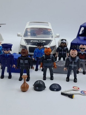 Playmobil Αστυνομικοί μεταχειρισμένο μεγάλο lot με φιγούρες και οχήματα