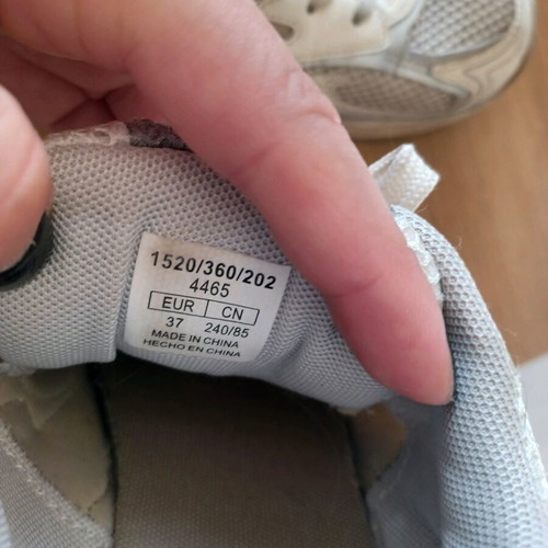 Bershka sneakers like new, white and beige, size 37