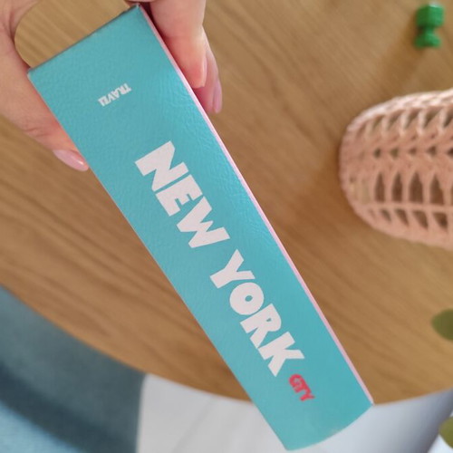 New York Book Storage Box like new, decorative and practical