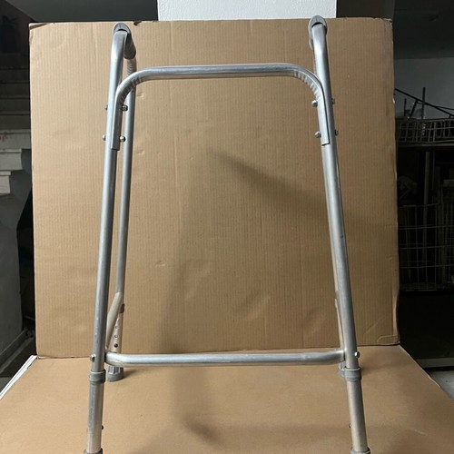 Mobility aid used in excellent condition