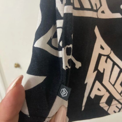 Philipp Plein men's tee shirt L like new, black and white