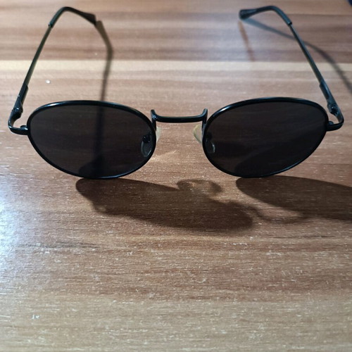 Sunglasses like new, black, UV protection category 3