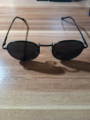 Sunglasses like new, black, UV protection category 3